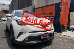 トヨタ C-HR HYBRID G LEDエディション